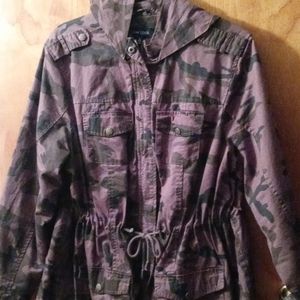 Jacket- green,brown,black dark